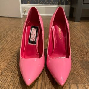 Hot pink patent leather shoe republic LA pumps